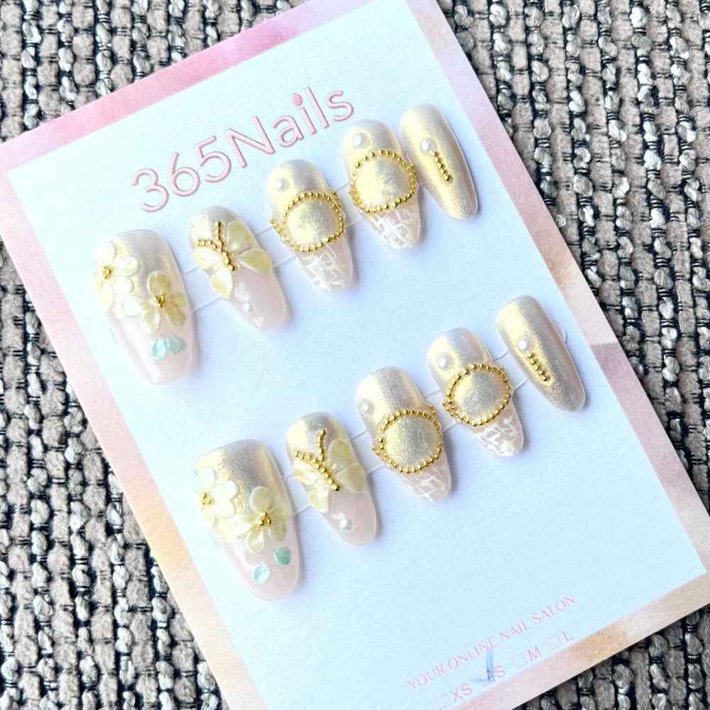 365nails: "Golden Hour Garden" – 3D Floral Handmade Medium Almond Nails