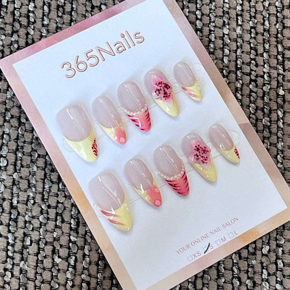 Lemon Fan Garden - Pastel 3D Floral Press-On Nails