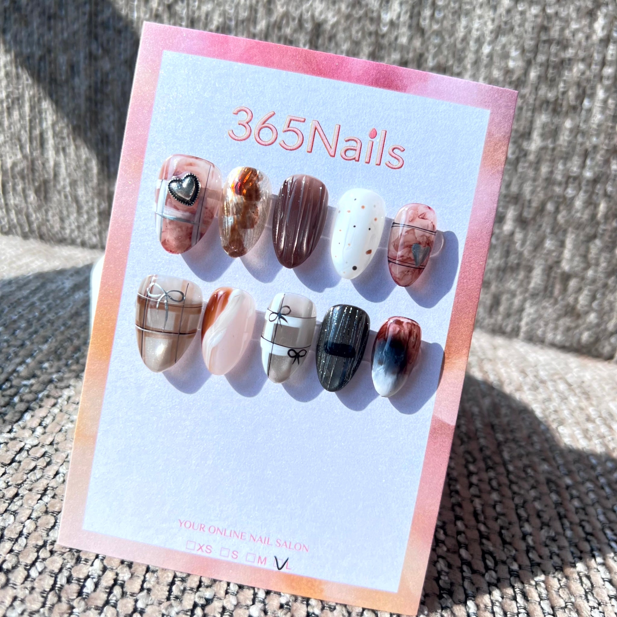 365nails: "Noir Minimalist" – Dynamic French & Abstract Swirl Handmade Squoval Nails