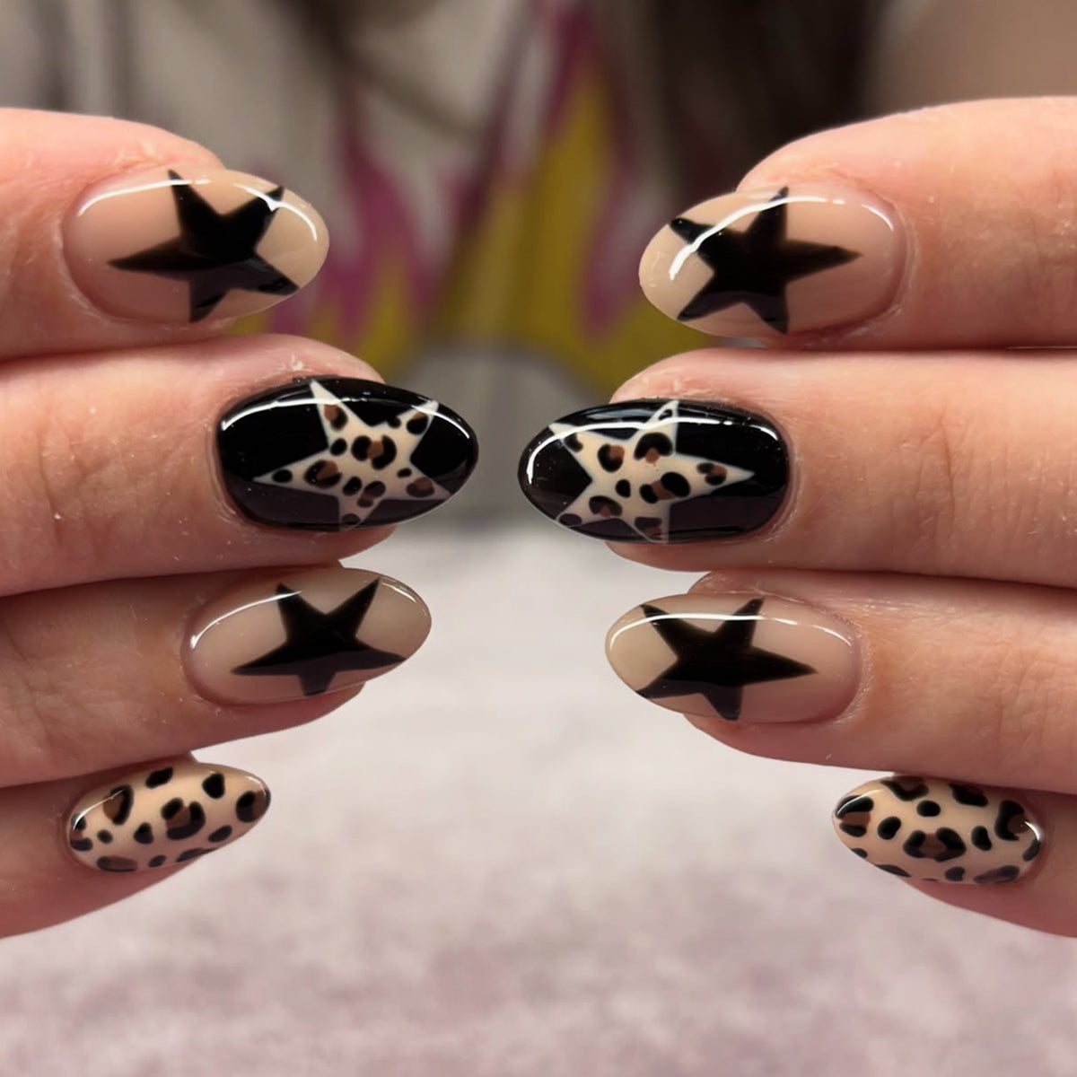 French Animal Print Glossy Brown Almond Short Press On Nails – Design 26