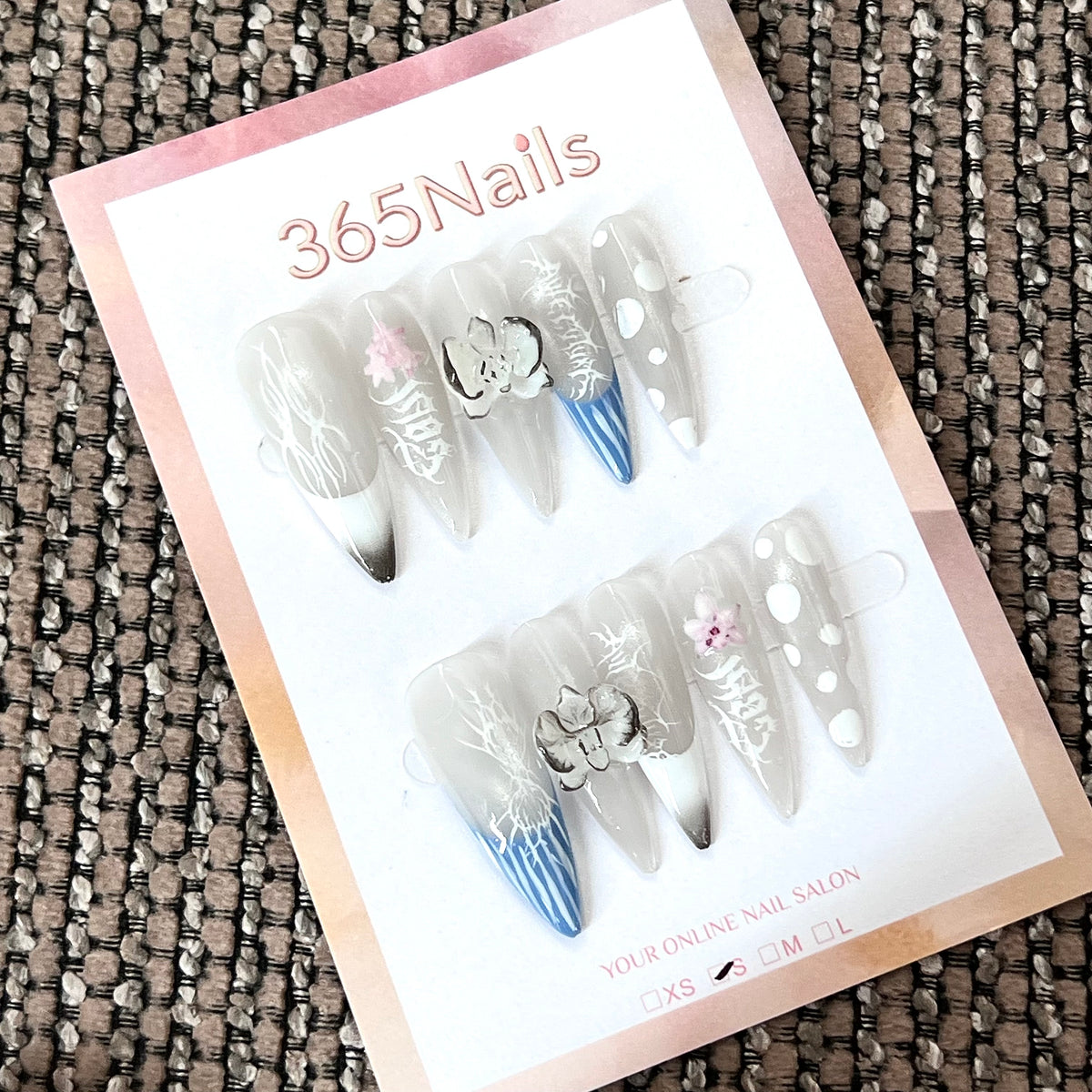 Pearl Bow - White 3D Charm Press-On Nails