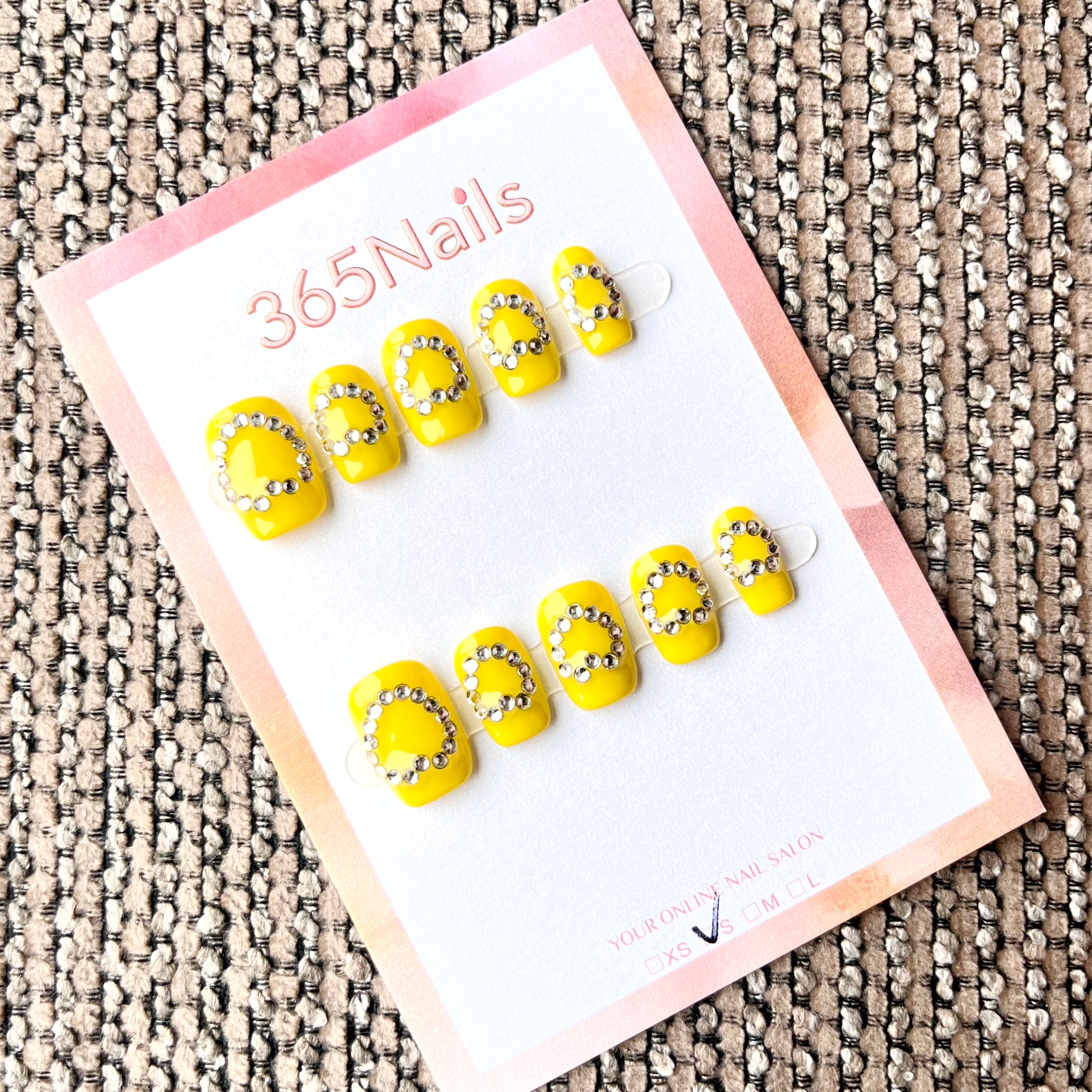 365nails: "Solar Flare" – Rhinestone Circle Handmade Short Square Nails