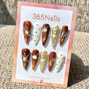 365nails: "Vintage Amber Pearl" – 토터스 & 골드 장식 수제 스틸레토형 네일