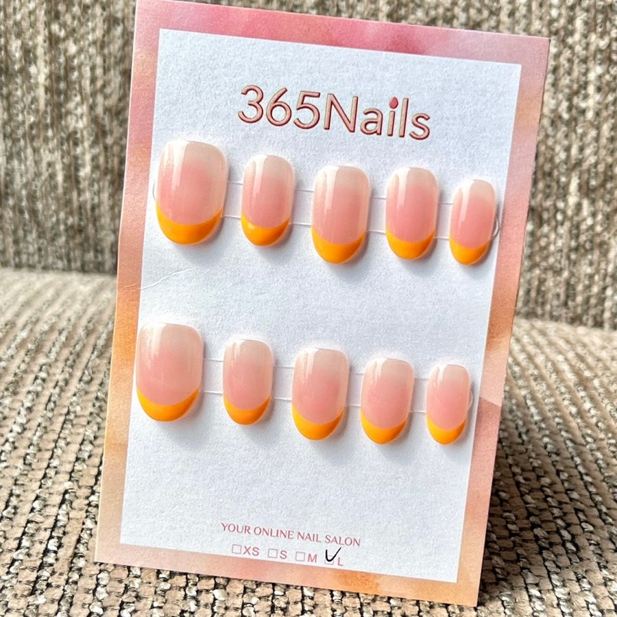 365nails: "햇살 피치 프렌치" – 수제 숏 스퀘어형 프레스온 네일