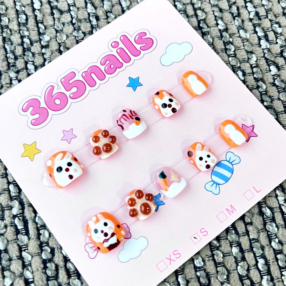 365nails: "Sweet Paws" – 3D Dog Character Handmade Short Square Nails