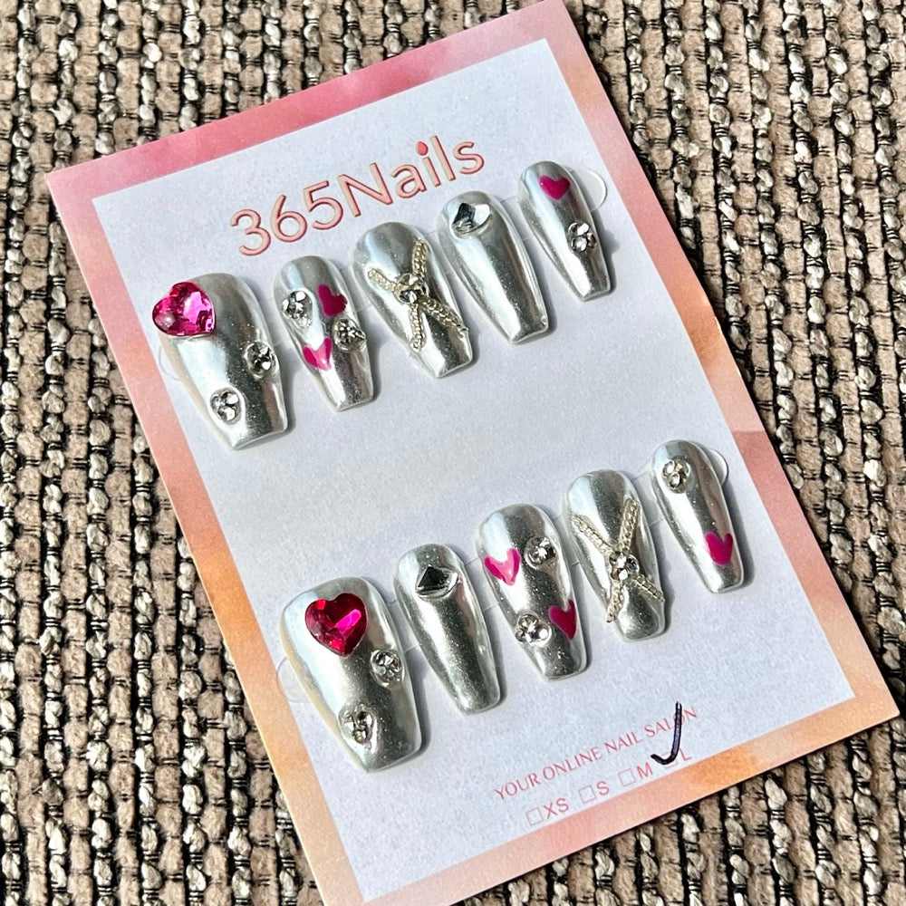 365nails: "Silver Pink Heart Rhinestone Mix" – Handmade Medium Coffin Press-On Nails
