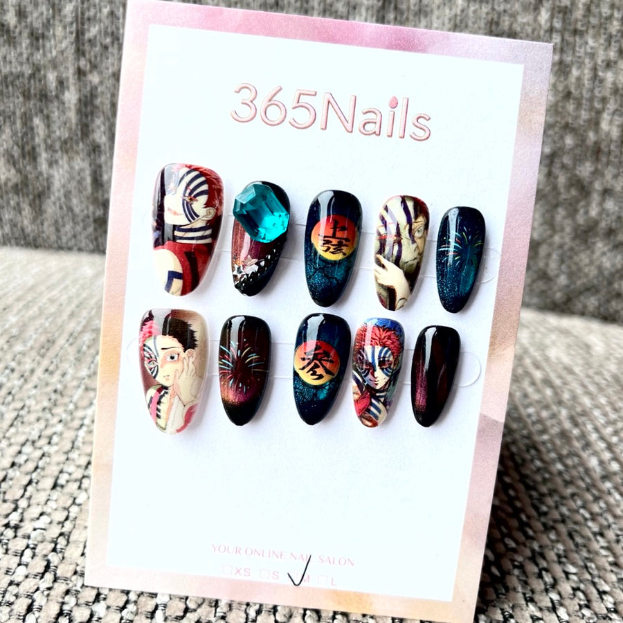365nails: "귀멸의 칼날 아카자" – 수제 숏 아몬드형 프레스온 네일
