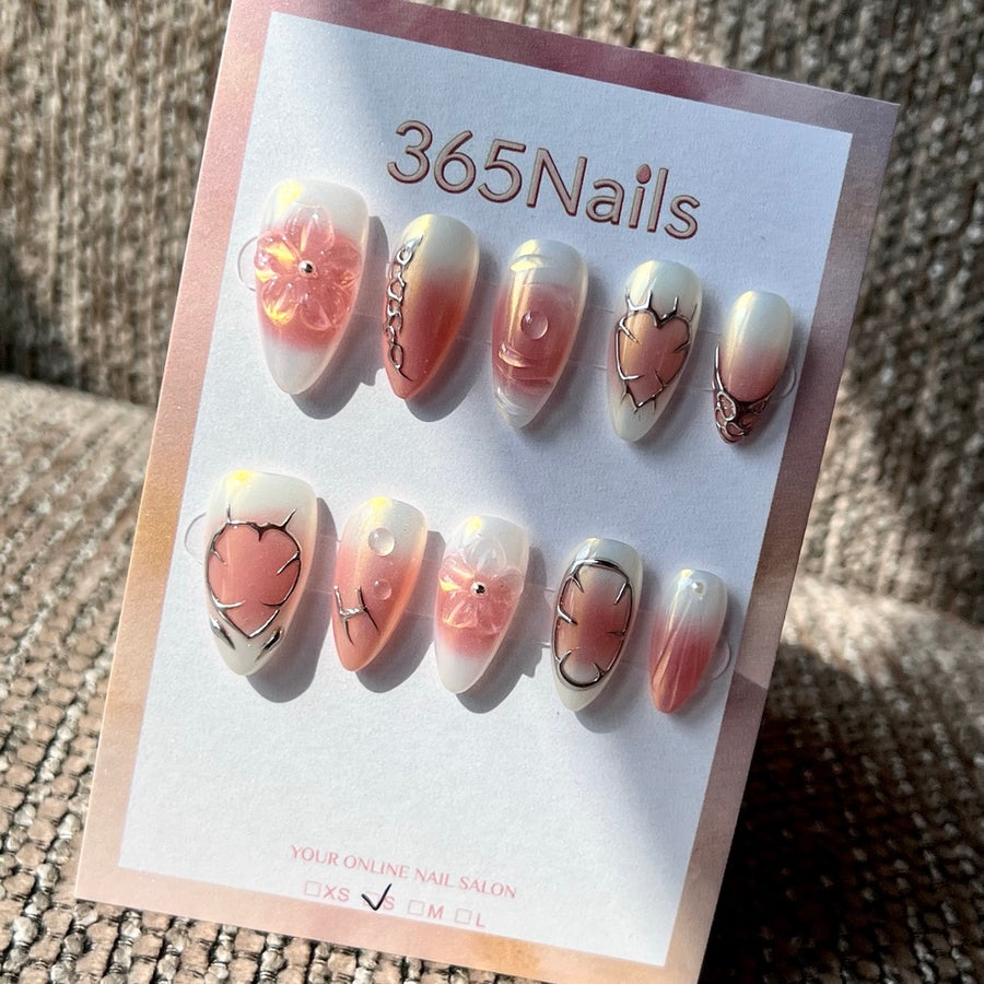 Peach Glow - Coral Nude Floral Press-On Nails
