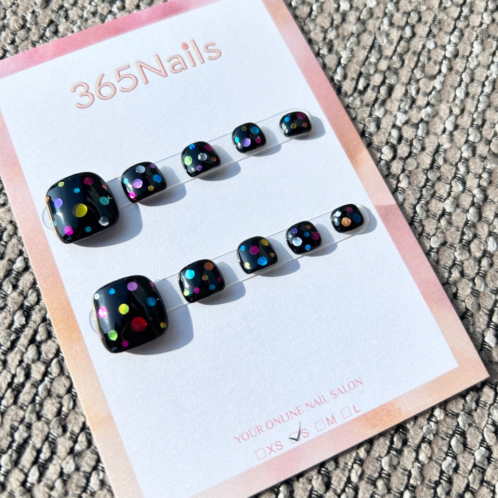 365nails: "holographic polka dot" – handmade press-on toenails / pedicure