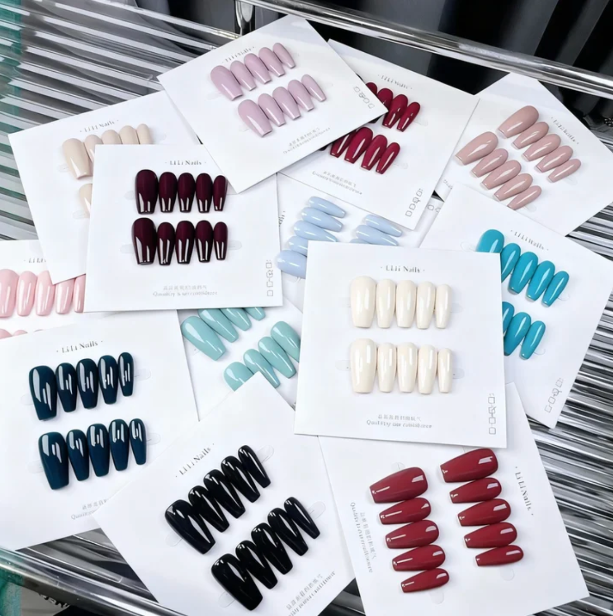 The Essential Solids | Long Coffin ｜Handmade Press-on Nails