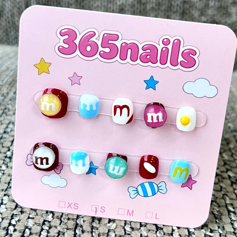 365nails: "Sweet Candy Shop" – 3D Chocolate Bean Handmade Short Square Nails