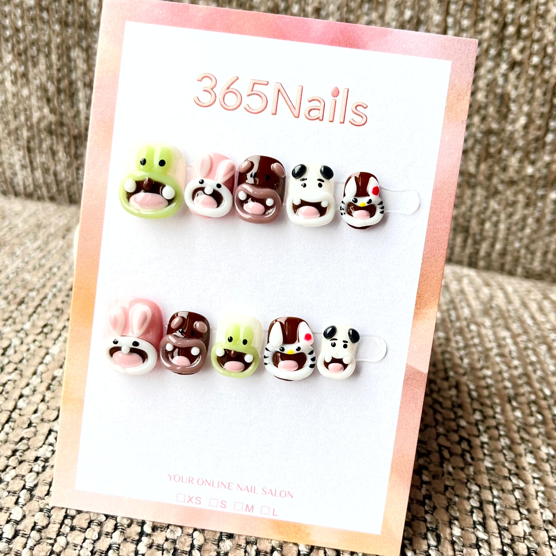 365nails: "Big Mouth Buddies" – 3D Quirky Animal Handmade Short Nails