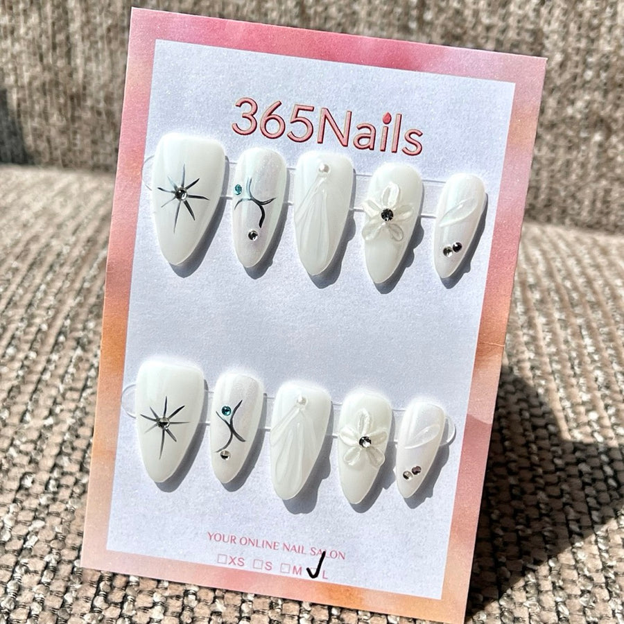 365nails 화이트 스타 플라워 웨이브 3D 수제 미디엄 스틸레토형 프레스온 네일