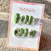 365nails: 그린 고딕 실버 – 수제 미디엄 아몬드형 프레스온 네일