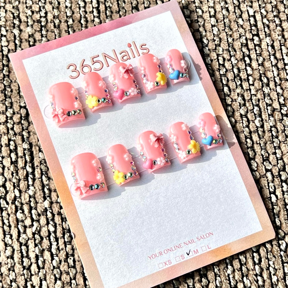 "Breloques bonbon roses" - Vente en gros ongles press-on fait main ultra-doux, ajustement flexible (MOQ=100)