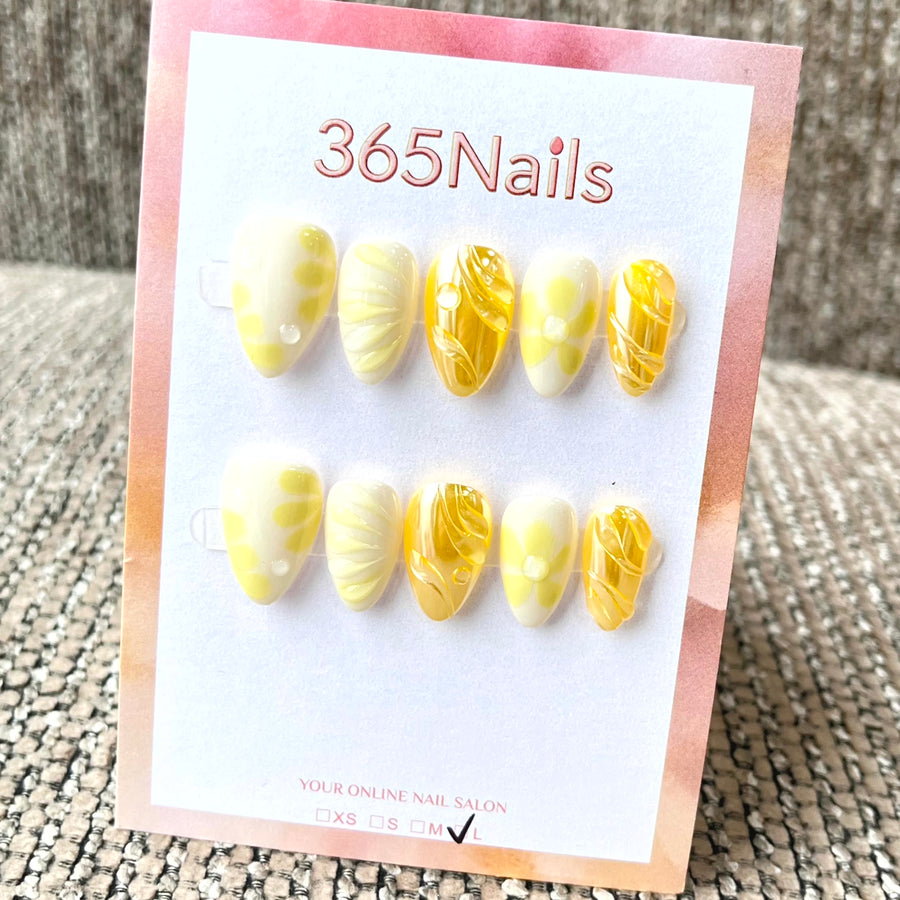 365nails : « Sorbet citron » — Ongles faits main forme amande, effet 3D à tourbillons abstraits