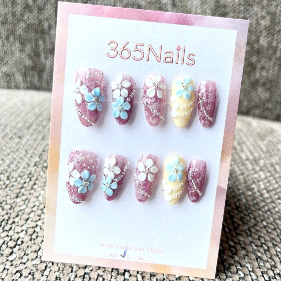 365nails: "Candy Blossom" – 3D Floral Handmade Medium Almond Nails