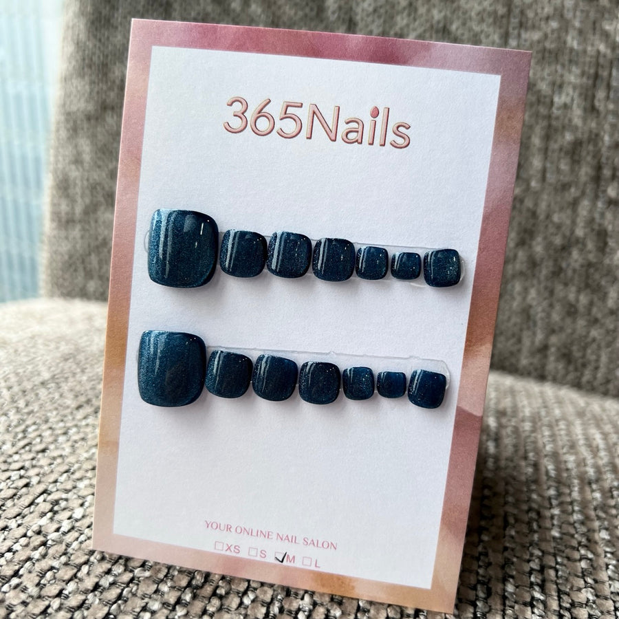 365nails: "deep sea stardust cat-eye" – handmade press-on pedicure