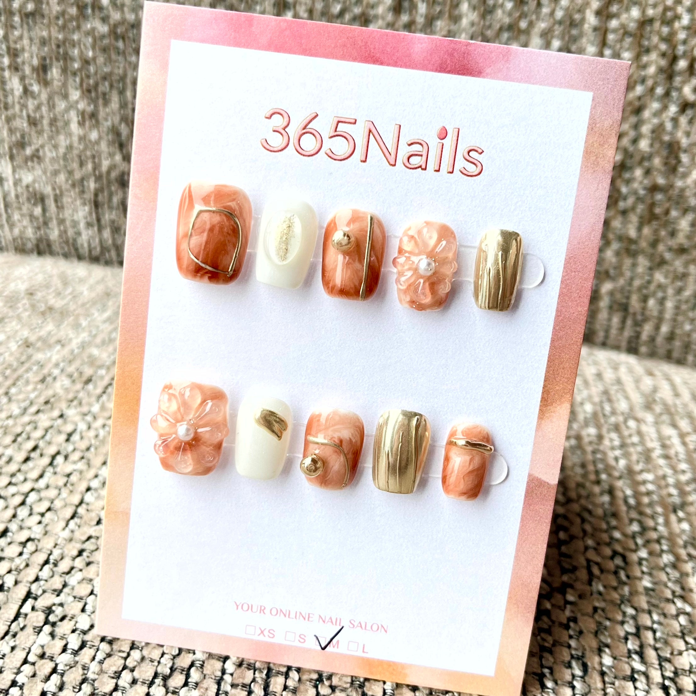 365nails 金色時光綻放 — 3D 立體花卉與箔片 手工製 短款方形穿戴甲