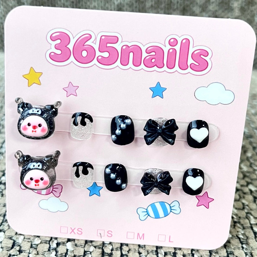 365nails: "Kuromi's Midnight Bow" – 3D 캐릭터 수제 숏 네일