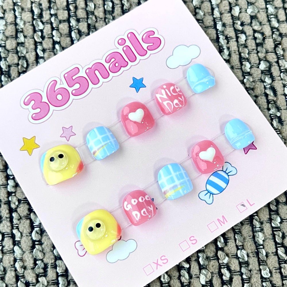 365nails: "Happy Cloud" – 3D Character Mix Handmade Short Square Nails