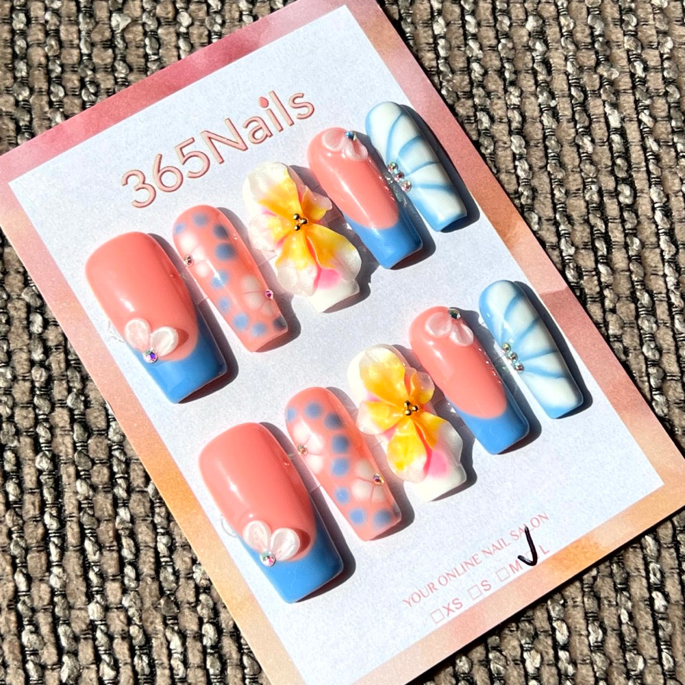 365nails: "Brise tropicale" — 3D floraux et French, ongles forme amande faits main