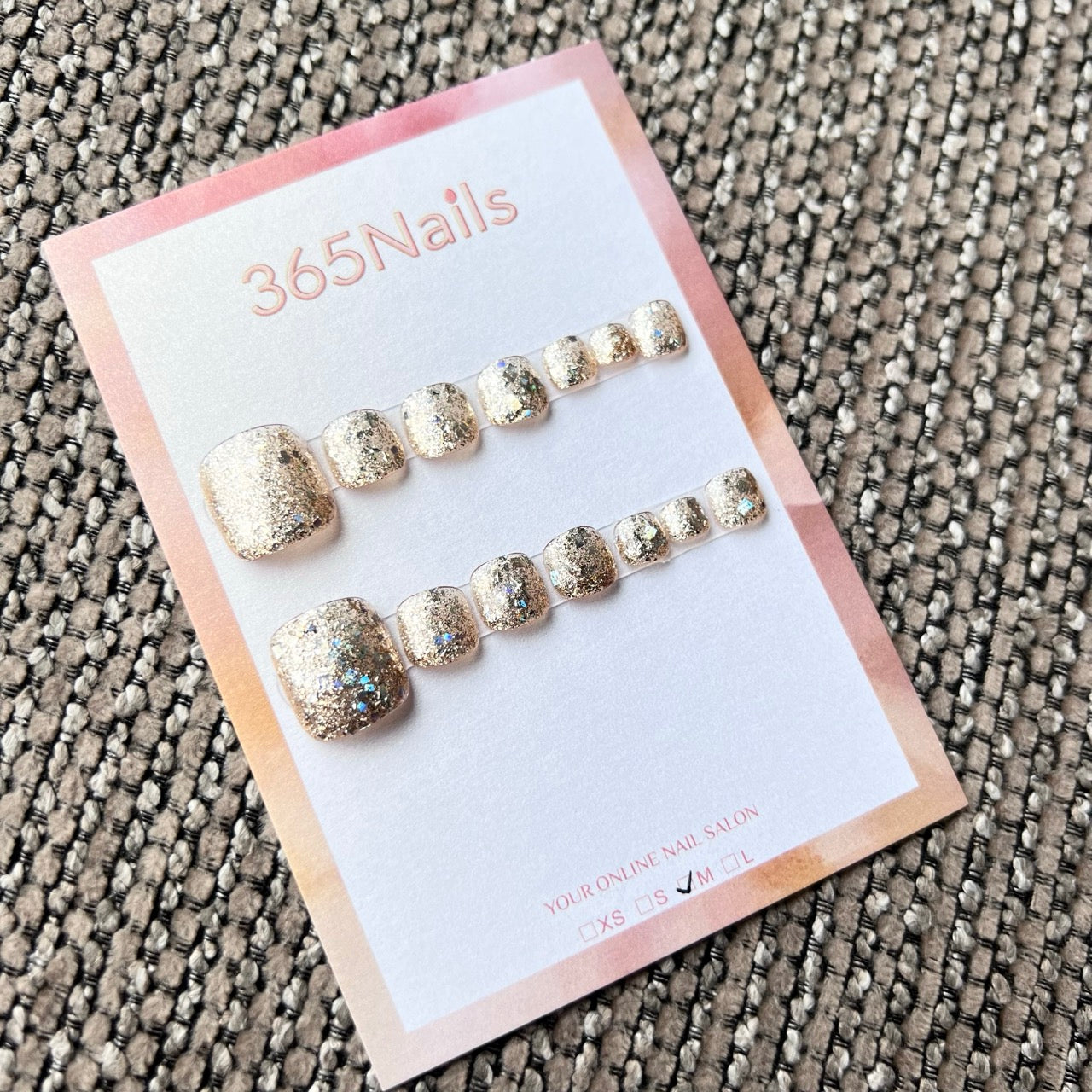 365nails：香檳金碎亮粉 — 手工製足部穿戴甲
