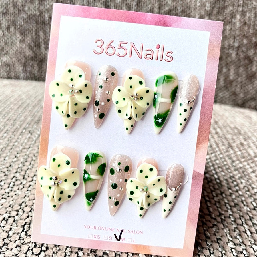365nails: "Emerald Whimsy" – 3D Floral Handmade Stiletto Nails