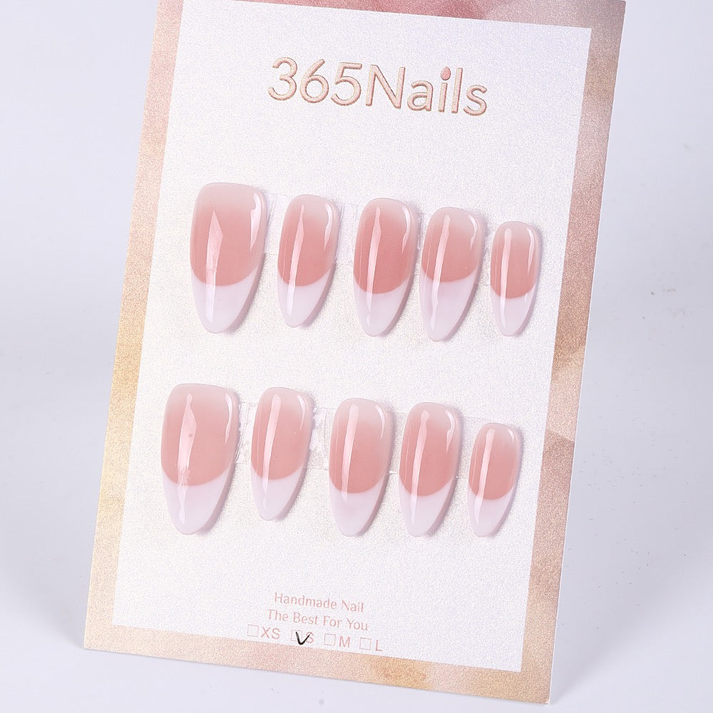 Uñas postizas almendradas francesas de media luna rosa nude de 365Nails