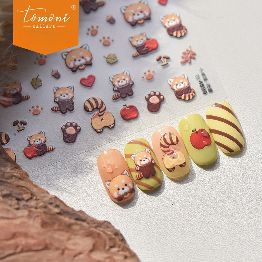 Red Panda Autumn – Cute Animal Nail Art Set