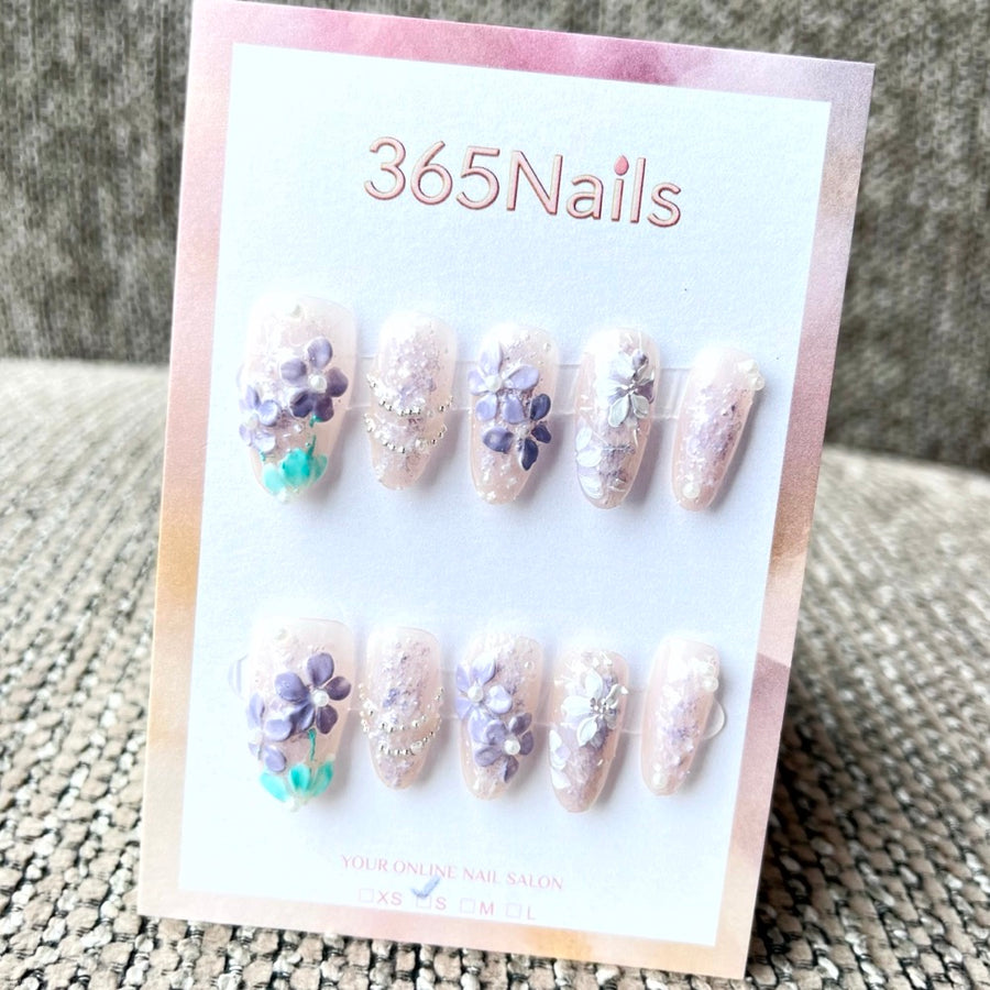 365nails: "Lilac Whisper" – 3D Floral Handmade Medium Almond Nails