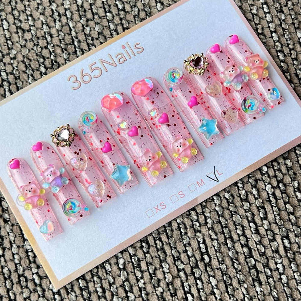 365nails: 「糖果奇境」 – 3D 角色 手工製 長款棺材形穿戴甲