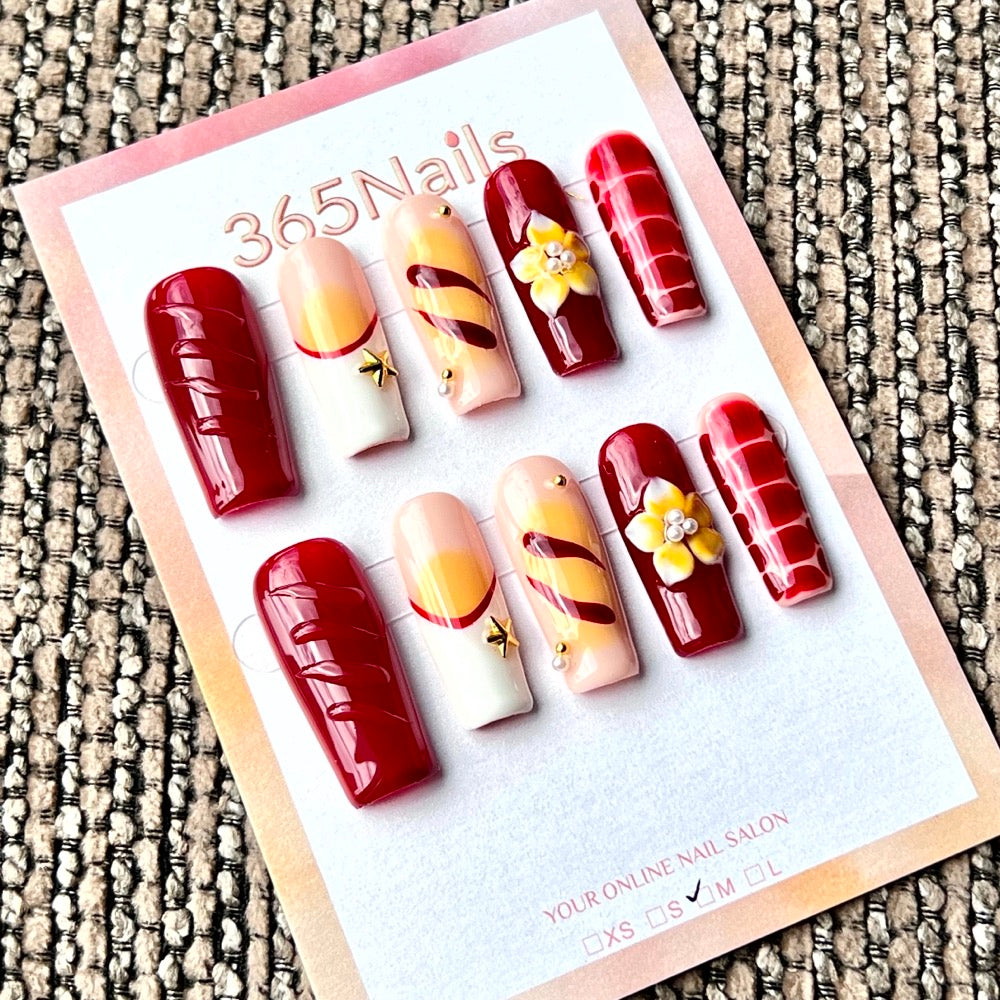 365nails: "Scarlet Sunflower" – Handmade Medium Square Press-On Nails