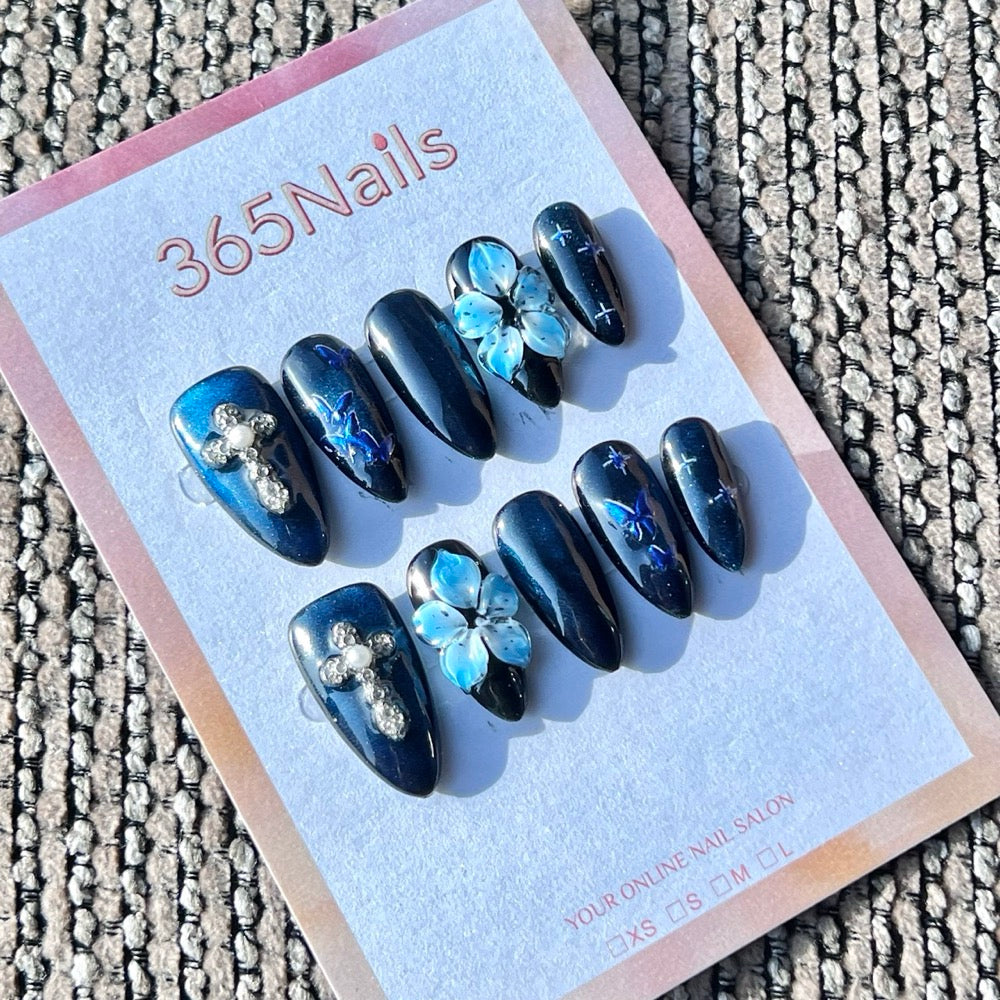 365nails: "Dark Blue Gothic" – Handmade Medium Almond Press-On Nails