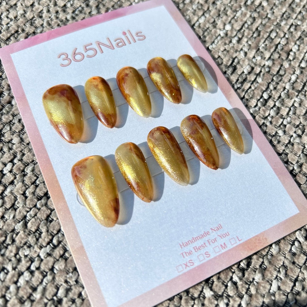 金琥珀與焦糖拿鐵流體藝術穿戴甲｜手工製暈染系列(moq=30)