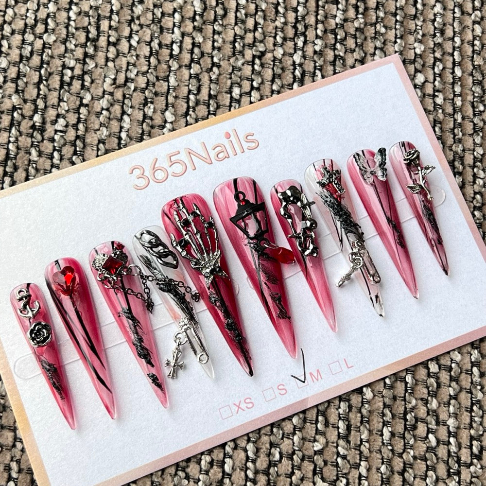 365nails: 고딕 레드 해골 손 장미 — 수제 프레스온 네일