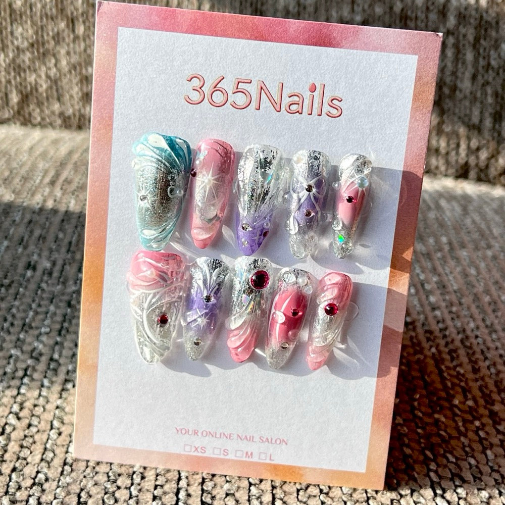365nails: "Mermaid Shimmer" – Handmade Medium Stiletto Press-On Nails