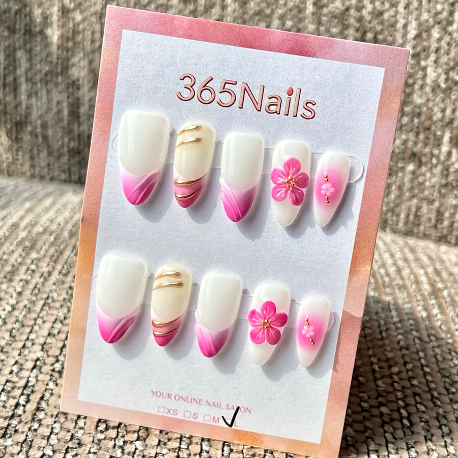 365nails: "Rosa Suave Sakura Dourado" – Unhas Postiças Artesanais Stiletto Médias
