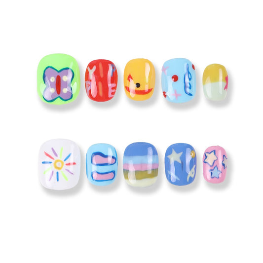 365Nails Doodle Dreams Hand‑Painted Short Square Tips