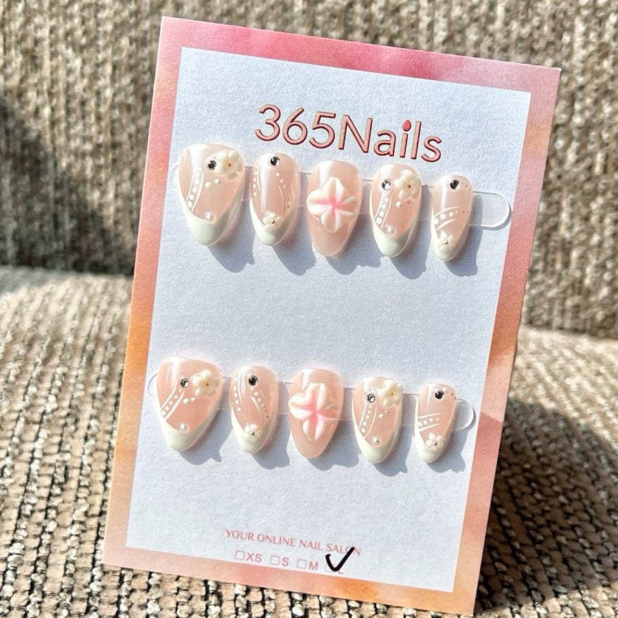 365nails: 누드 핑크 3D 꽃 진주 수제 미디엄 스틸레토형 프레스온 네일