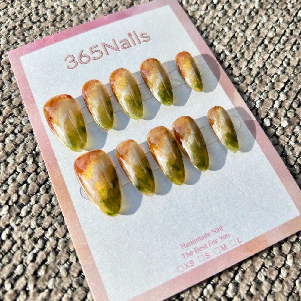 綠野仙蹤與抹茶·復古橄欖綠與焦糖棕大理石珠光穿戴甲 ｜ 手工製暈染系列(moq=30)