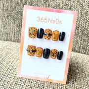 Luxury Logo 365nails: "Caramel Monogram" – Luxury Typography & 3D Gold Logo Handmade Squoval Nails