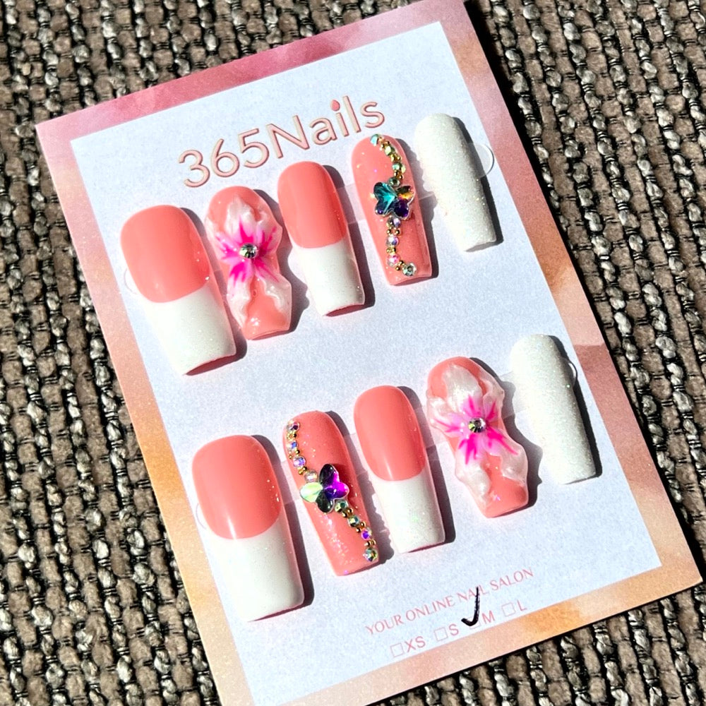 365nails: "Blooming French" – 3D 플라워 & 보석 수제 스퀘어형 네일