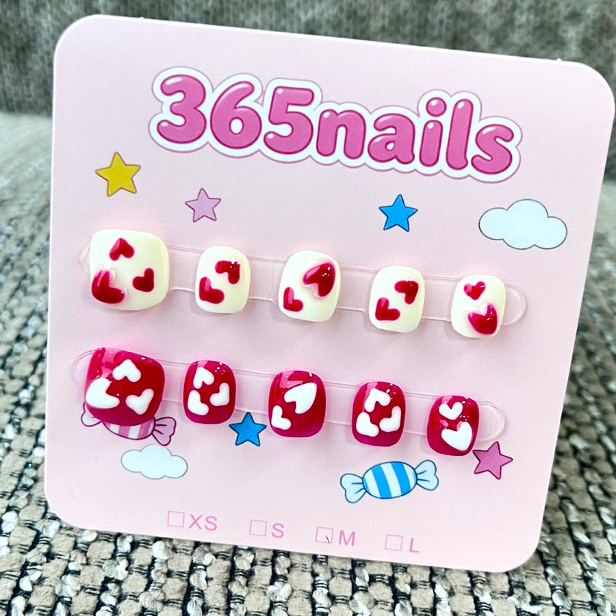 365nails: "Cupid's Touch" – 3D Heart Handmade Short Square Nails