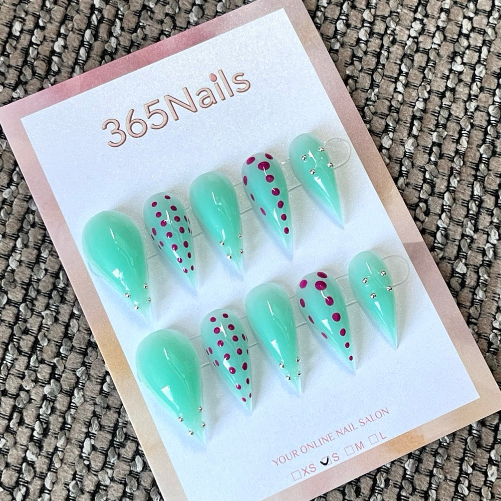 Mint Pop Matrix - Polka Dot Press-On Nails
