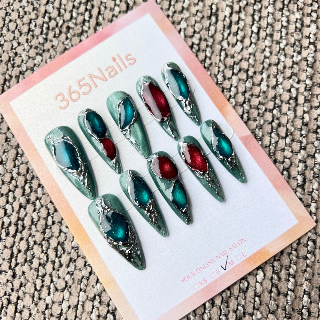 365Nails：「魔法水晶尖飾」— 手工製穿戴甲（哥德龐克 / 復古暗黑）