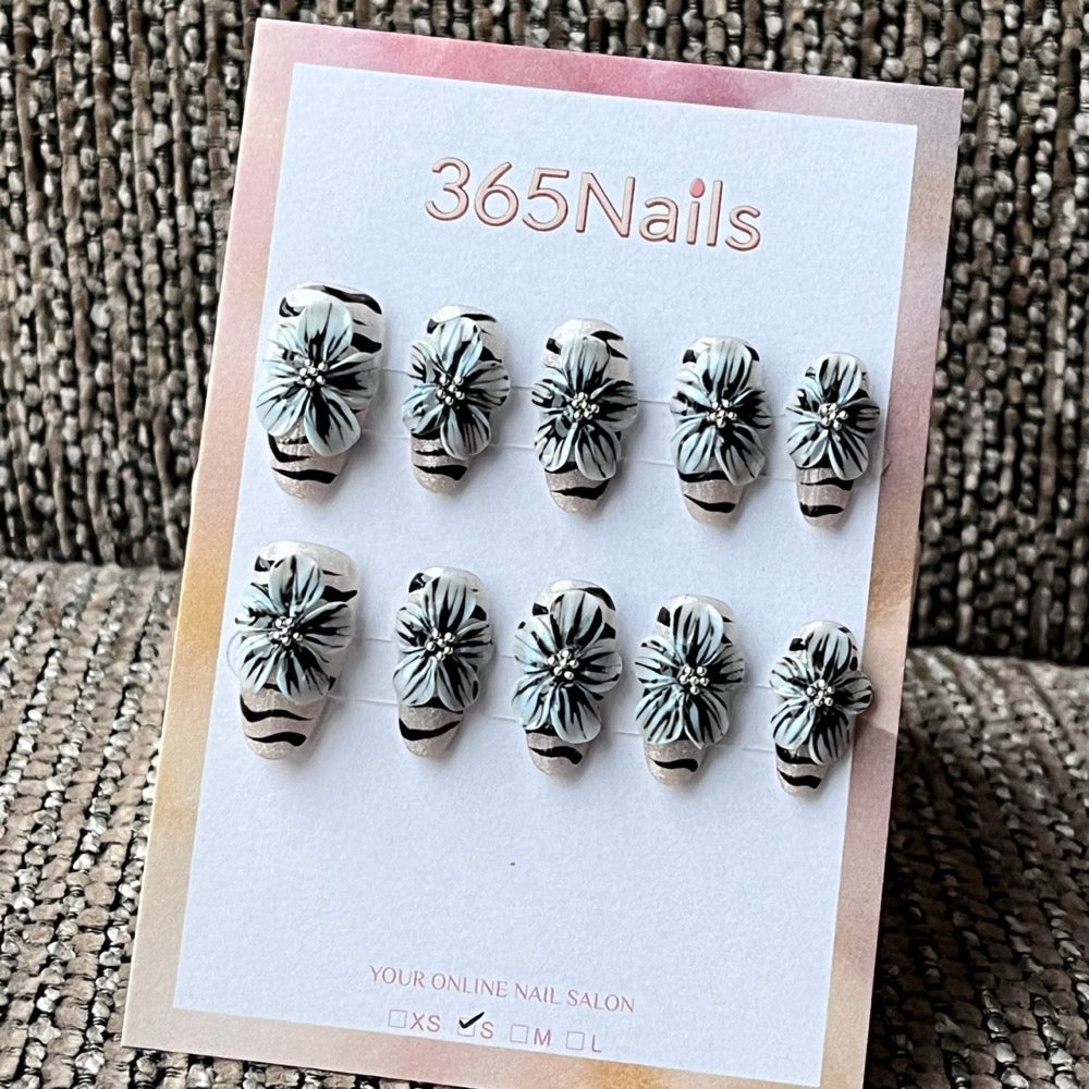3D Floral Stripe Press-On Nails