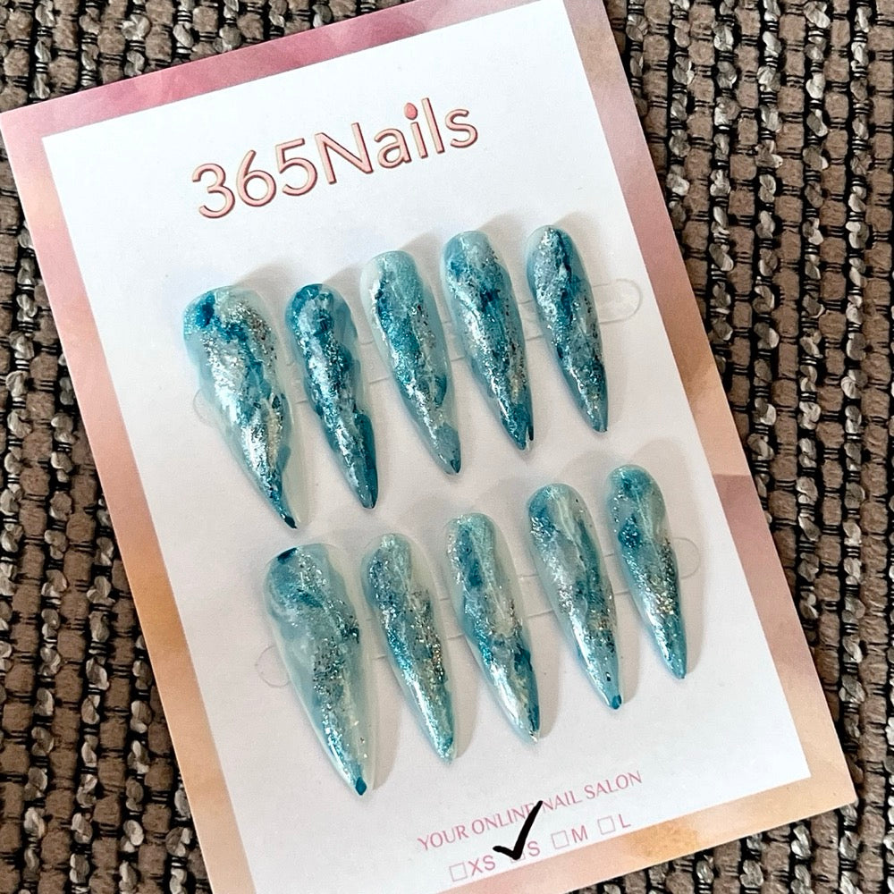 Aqua Foil - Aqua Silver Pointed Press-On Nails