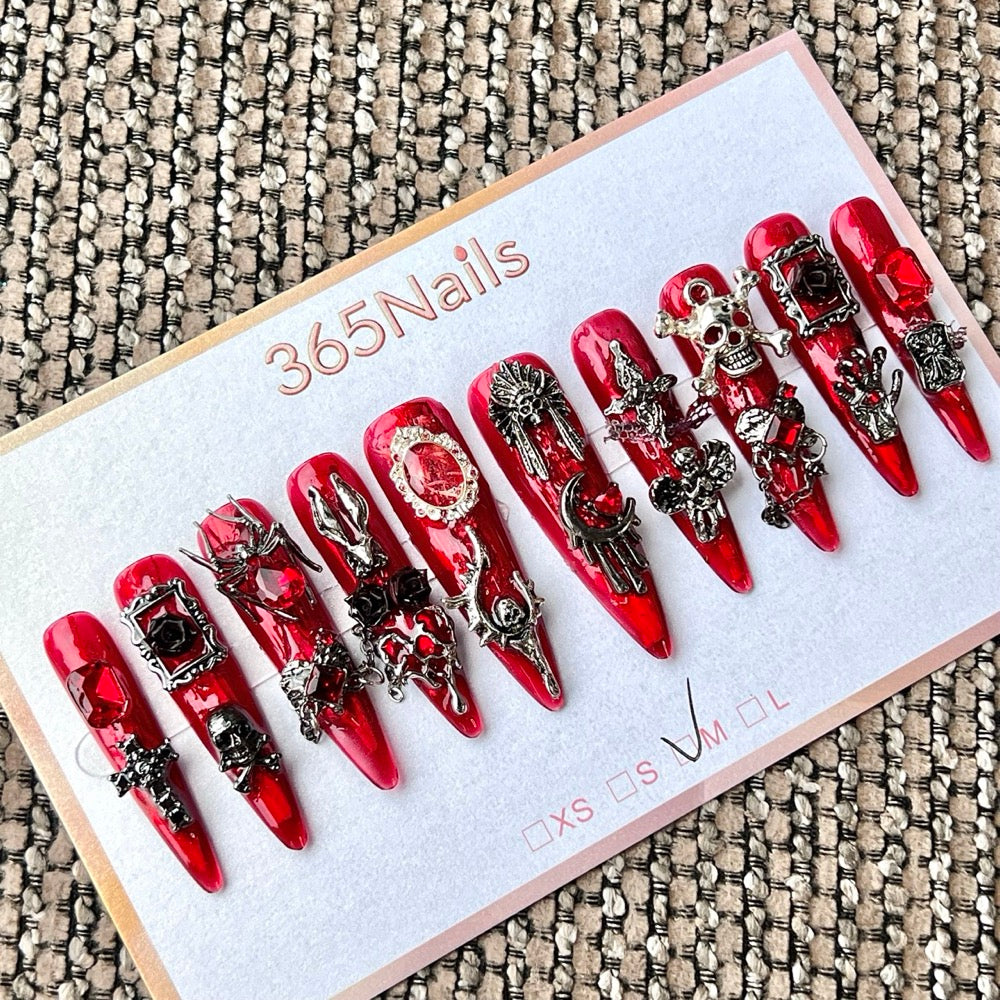 365nails：哥德風紅色骷髏、蜘蛛、十字架與玫瑰 — 手工製穿戴甲