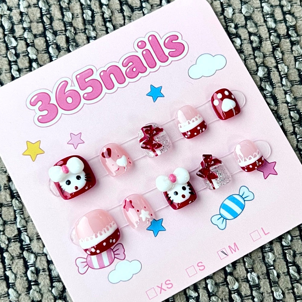 365nails: "Hello Kitty's Cozy Cabin" – 3D Character & Plaid Handmade Short Square Nails